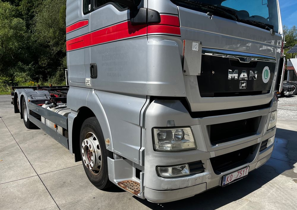 MAN TGX 18.480 // Euro 5 // 6x2 // BDF // Cały na poduszkach // Automat // - Вантажівка шасі: фото 4 MAN TGX 18.480 // Euro 5 // 6x2 // BDF // Cały na poduszkach // Automat // - Вантажівка шасі: фото 4