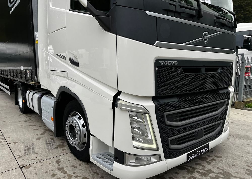 Volvo FH 500 Mega 2016 Rok + Fliegl 2017 // Oś podnoszona // Zestaw ! - Тягач, Тентований напівпричіп: фото 4 Volvo FH 500 Mega 2016 Rok + Fliegl 2017 // Oś podnoszona // Zestaw ! - Тягач, Тентований напівпричіп: фото 4