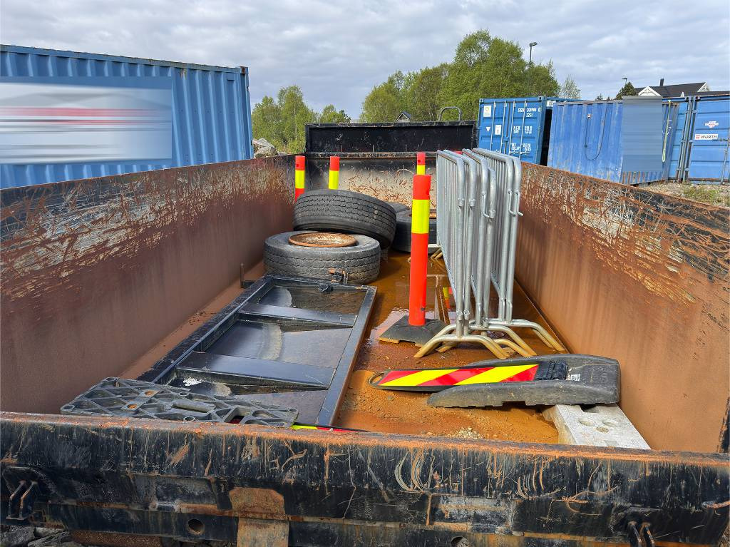 Annet Krokcontainer Hook lift container 15m3 - Мультиліфт-контейнер: фото 4 Annet Krokcontainer Hook lift container 15m3 - Мультиліфт-контейнер: фото 4
