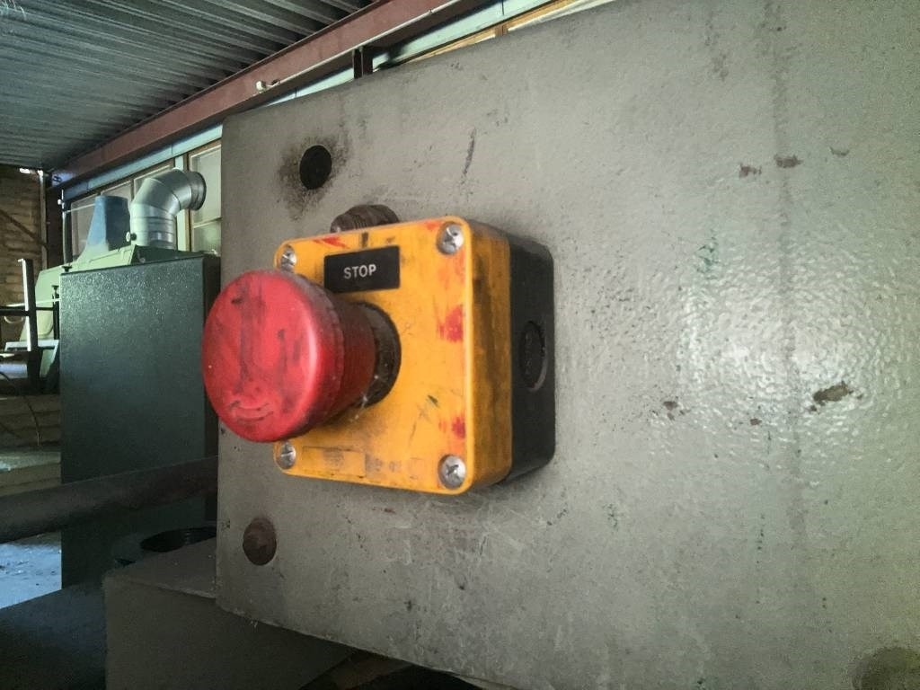 Annet SCM M3 Automatic multiblade rip saw - Деревообробний верстат: фото 4 Annet SCM M3 Automatic multiblade rip saw - Деревообробний верстат: фото 4