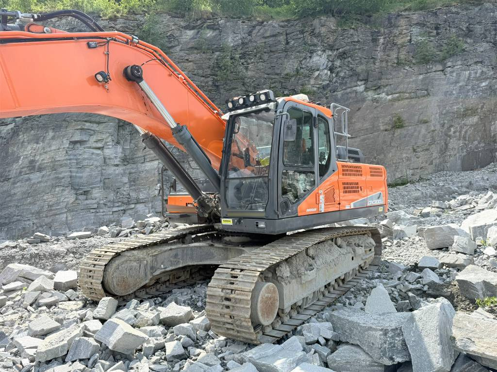 Doosan DX 300 LC-5 - Гусеничний екскаватор: фото 2 Doosan DX 300 LC-5 - Гусеничний екскаватор: фото 2