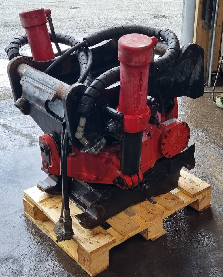 Rototilt RT60 - Тилтротатор: фото 3 Rototilt RT60 - Тилтротатор: фото 3