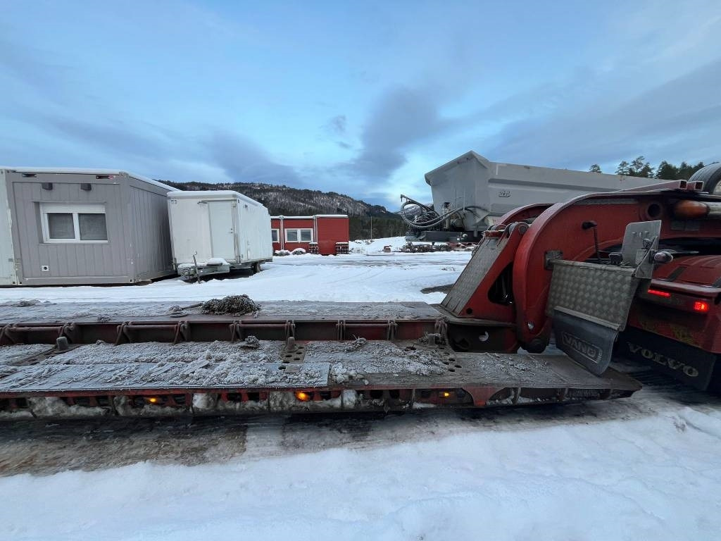 Vang ATHLS 3+1 Volvo FH16 750 Heavy Haul 8x2 - Низькорамна платформа напівпричіп: фото 5 Vang ATHLS 3+1 Volvo FH16 750 Heavy Haul 8x2 - Низькорамна платформа напівпричіп: фото 5