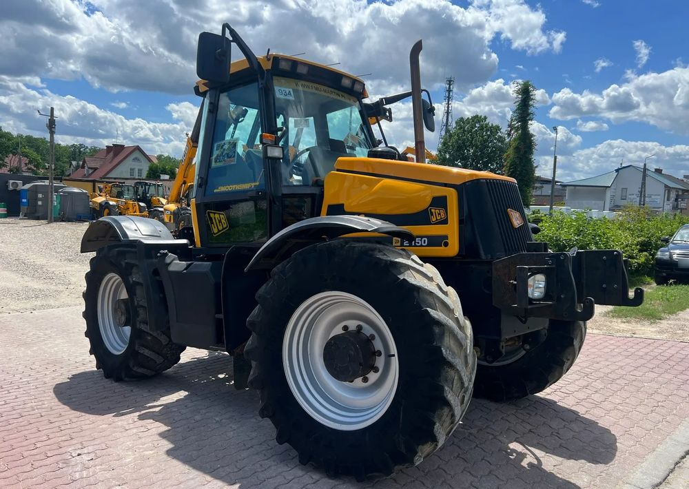 Трактор JCB Fastrac 2150: фото 7