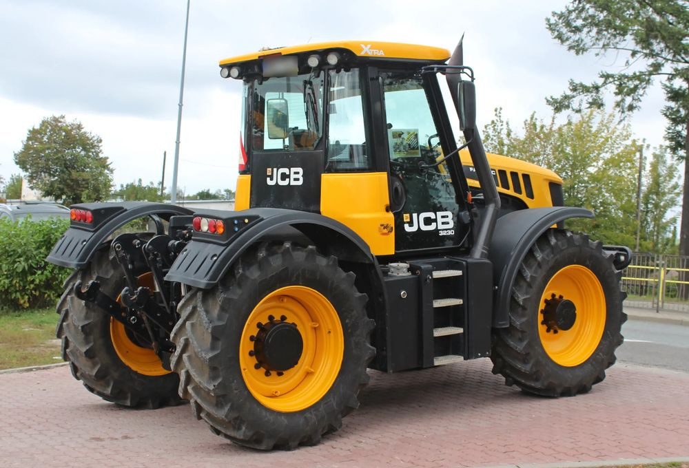 JCB Fastrac 3230 Xtra - Трактор: фото 4 JCB Fastrac 3230 Xtra - Трактор: фото 4