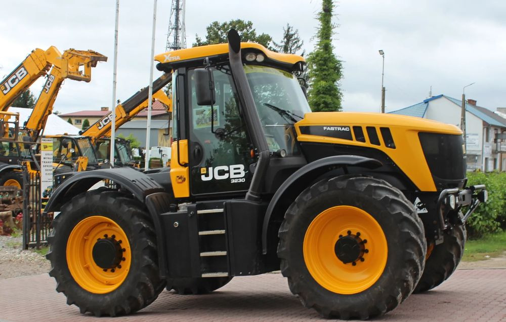 JCB Fastrac 3230 Xtra - Трактор: фото 3 JCB Fastrac 3230 Xtra - Трактор: фото 3
