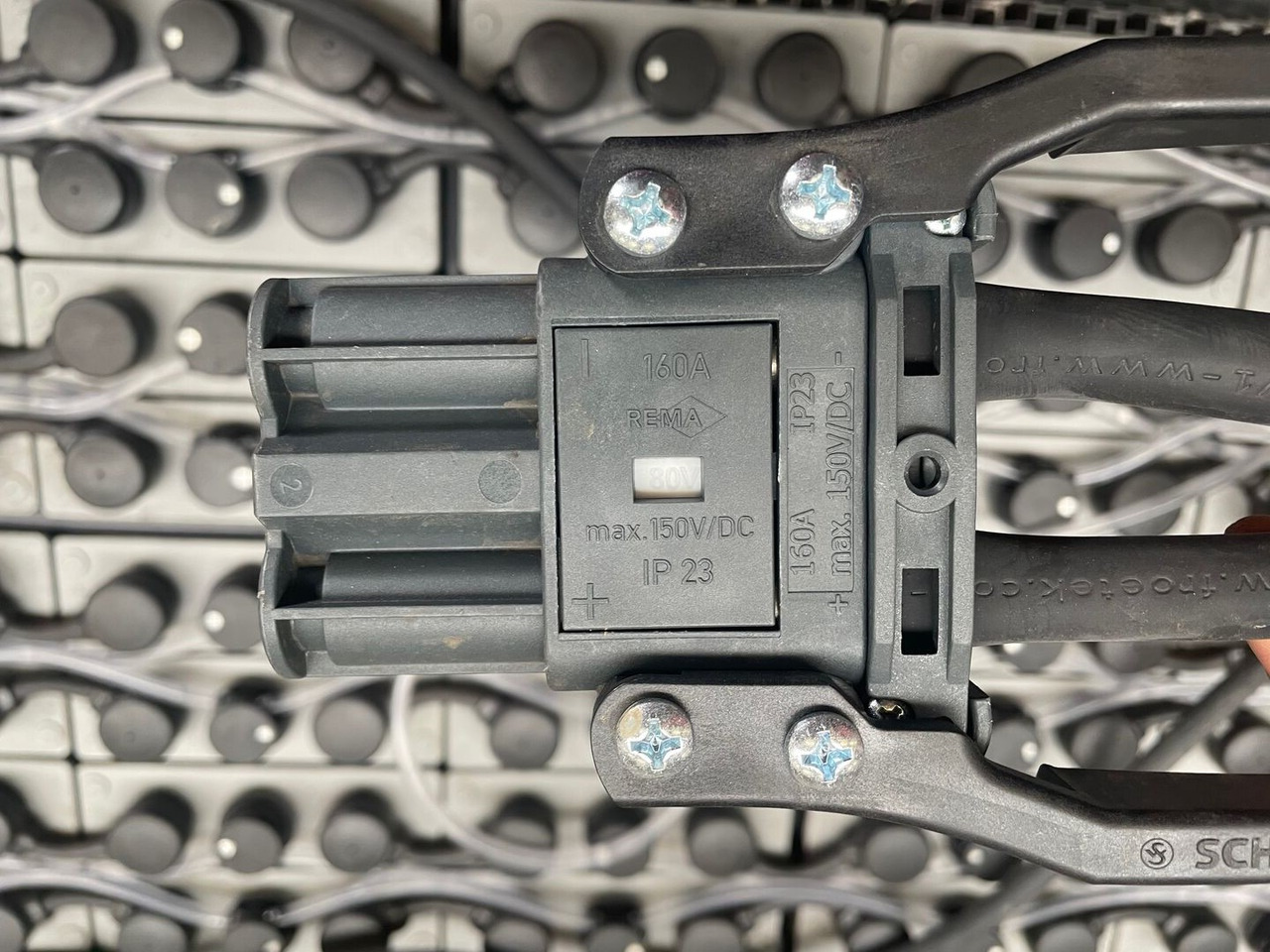 80 Volt I 3 EPzS 240 - Аккумулятор в категорії Вантажно-розвантажувальна техніка: фото 4 80 Volt I 3 EPzS 240 - Аккумулятор в категорії Вантажно-розвантажувальна техніка: фото 4