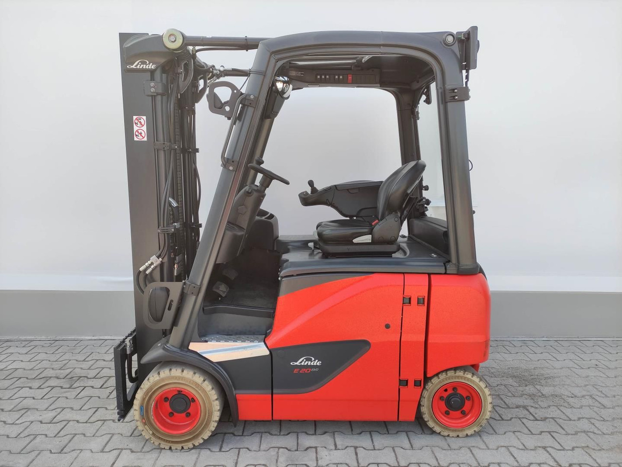 Linde E20PH-02-EVO-386 - Електронавантажувач: фото 1 Linde E20PH-02-EVO-386 - Електронавантажувач: фото 1