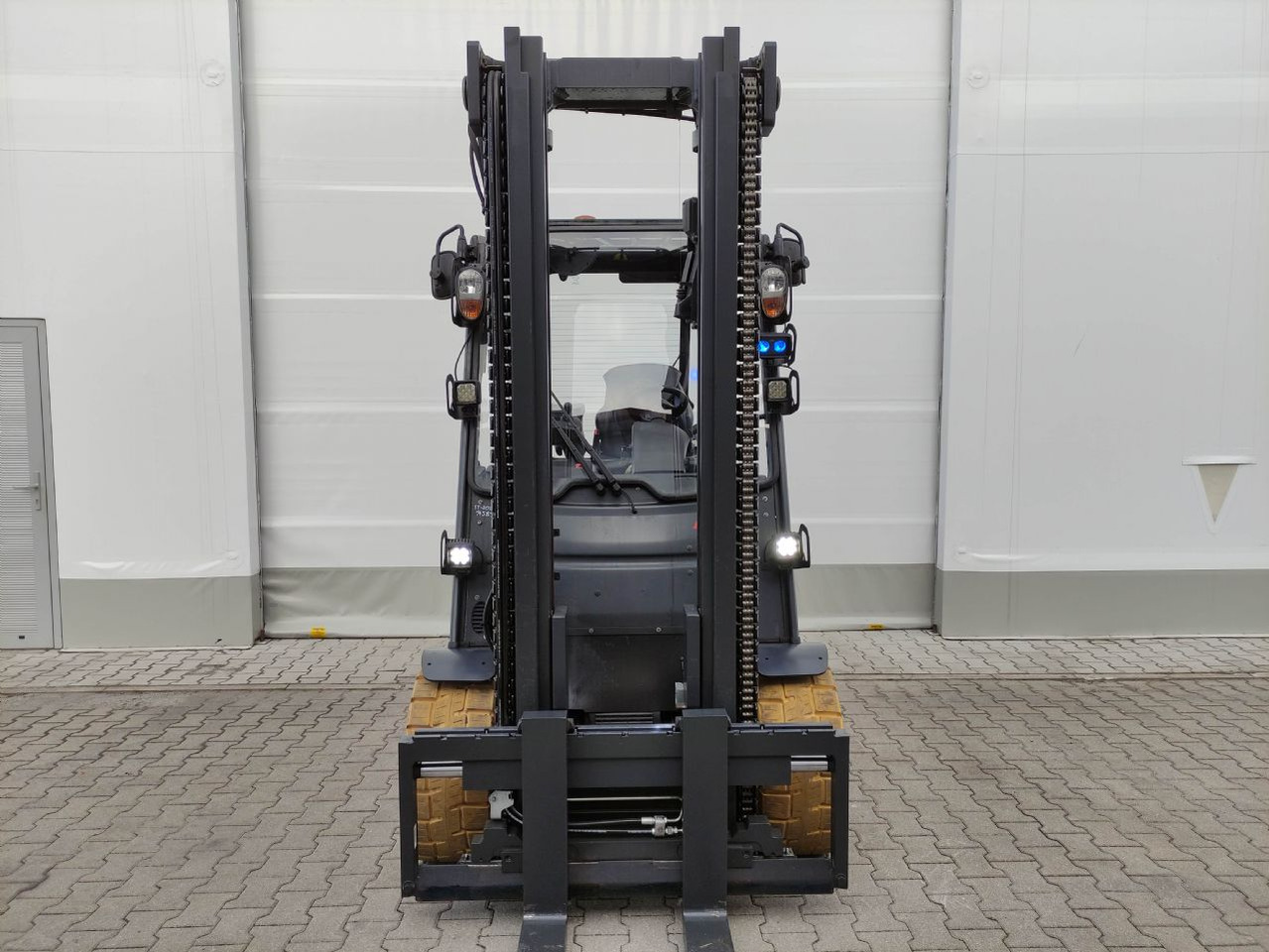 Linde E50HL-01-388 - Електронавантажувач: фото 3 Linde E50HL-01-388 - Електронавантажувач: фото 3