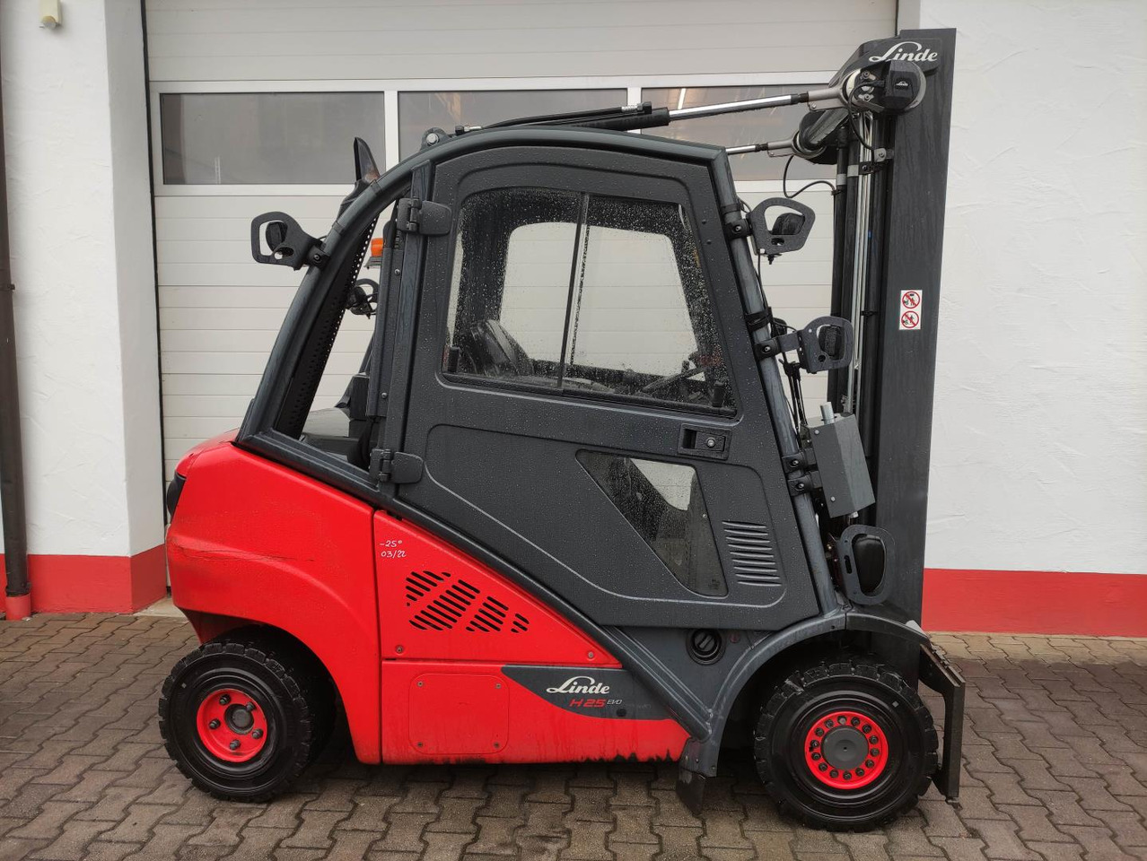 Linde H25D-02-392 EVO - Дизельний навантажувач: фото 2 Linde H25D-02-392 EVO - Дизельний навантажувач: фото 2