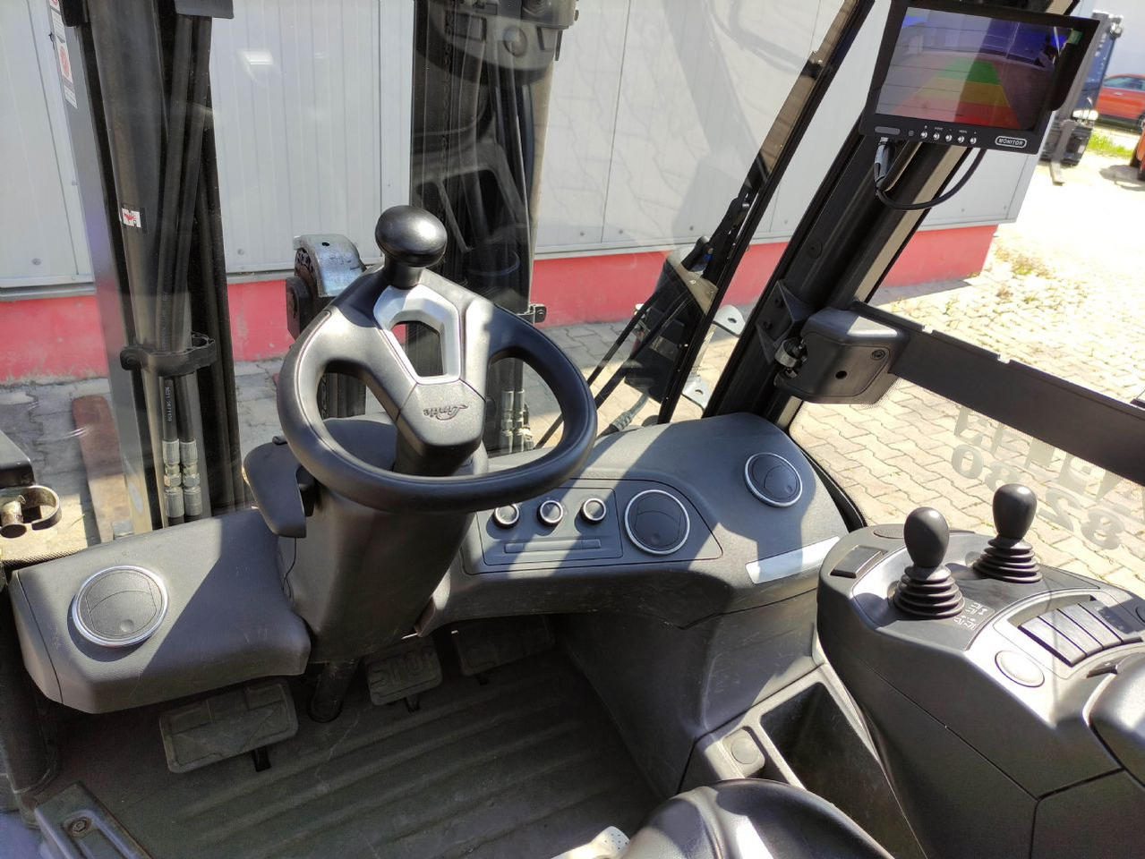 Linde H35D-01-1202 - Дизельний навантажувач: фото 5 Linde H35D-01-1202 - Дизельний навантажувач: фото 5