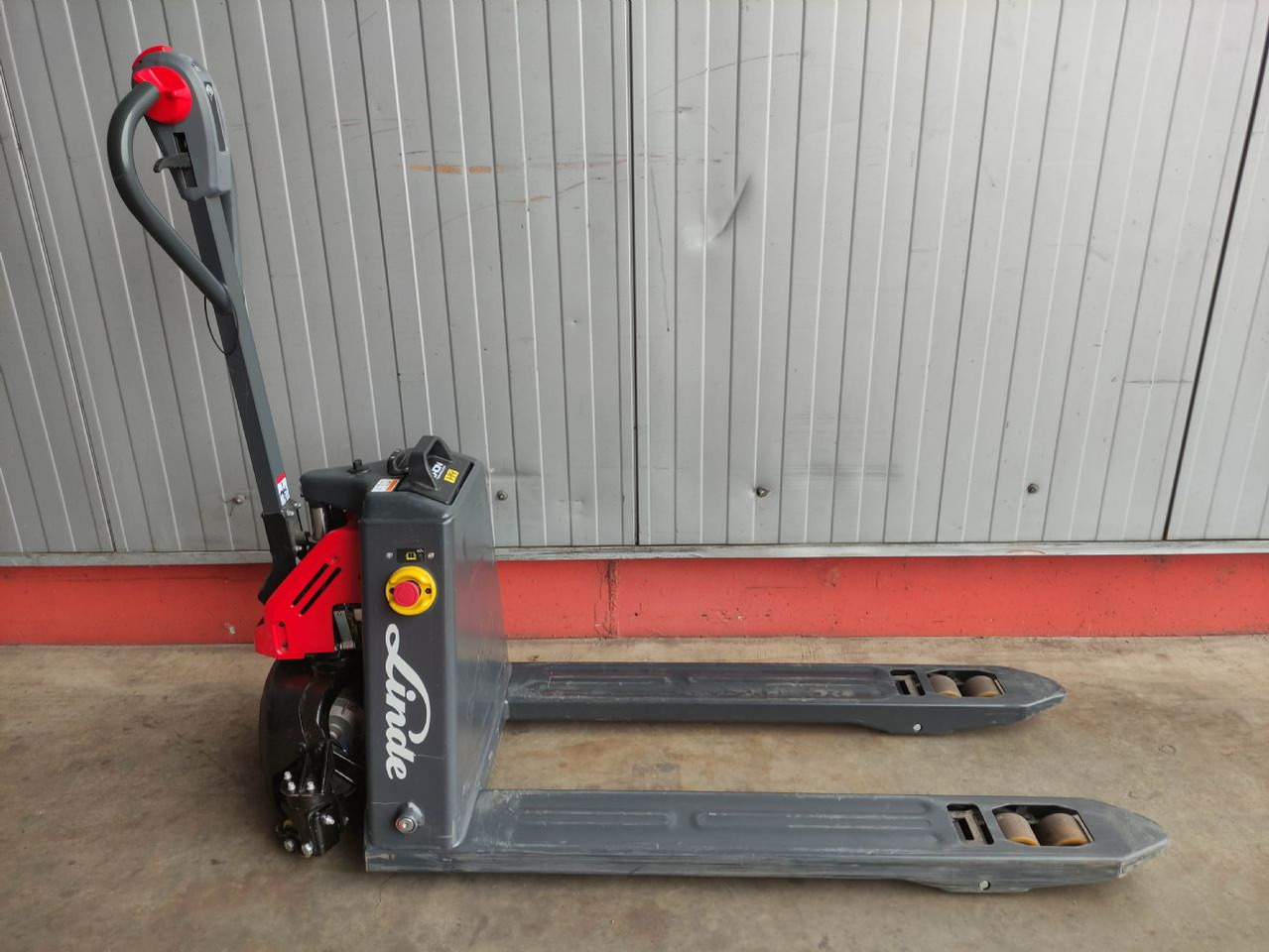 Linde MT15C - Візок: фото 2 Linde MT15C - Візок: фото 2