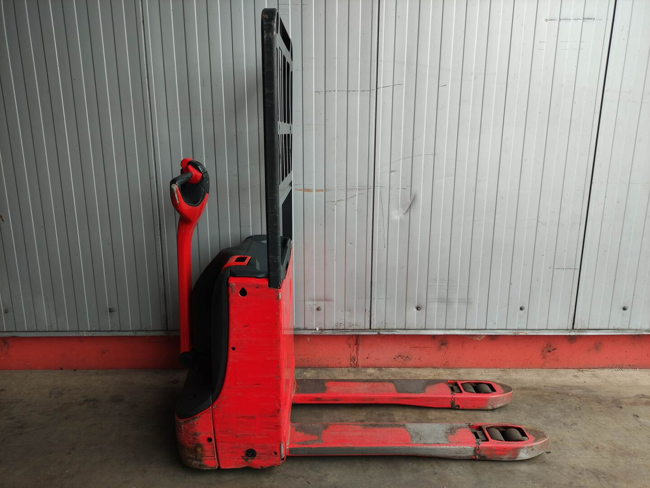 Linde T16-1152 - Візок: фото 2 Linde T16-1152 - Візок: фото 2
