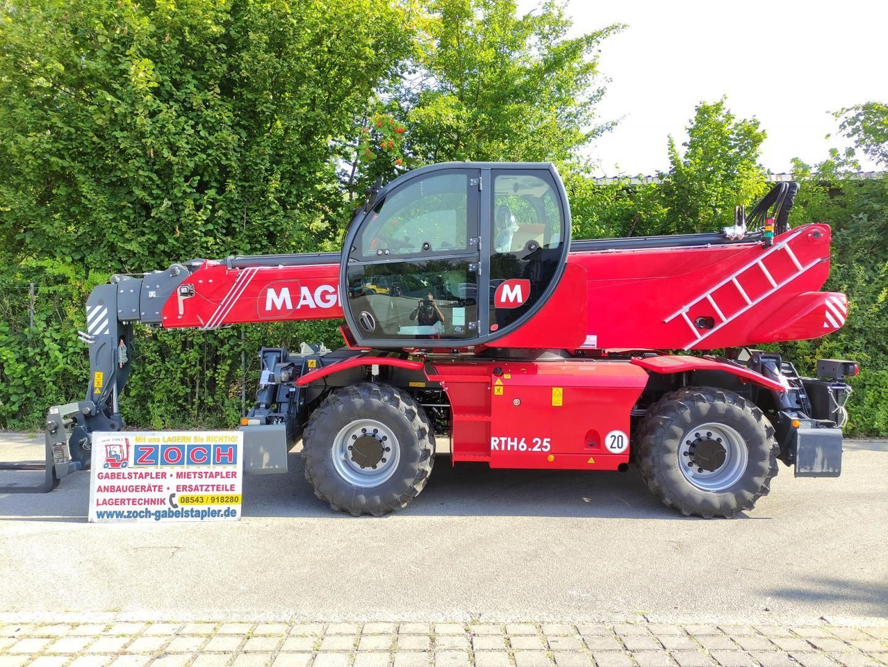 Magni RTH-6.25-360° Rotor - Навантажувач телескопічний: фото 1 Magni RTH-6.25-360° Rotor - Навантажувач телескопічний: фото 1