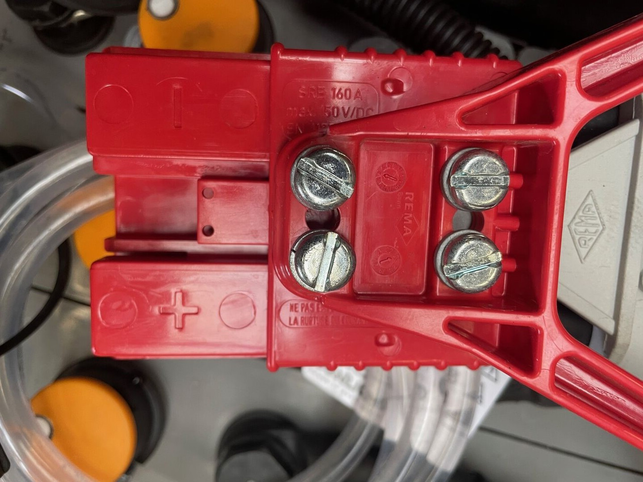 Sunlight I 24 Volt I 3 PzS 375 - Аккумулятор в категорії Вантажно-розвантажувальна техніка: фото 4 Sunlight I 24 Volt I 3 PzS 375 - Аккумулятор в категорії Вантажно-розвантажувальна техніка: фото 4