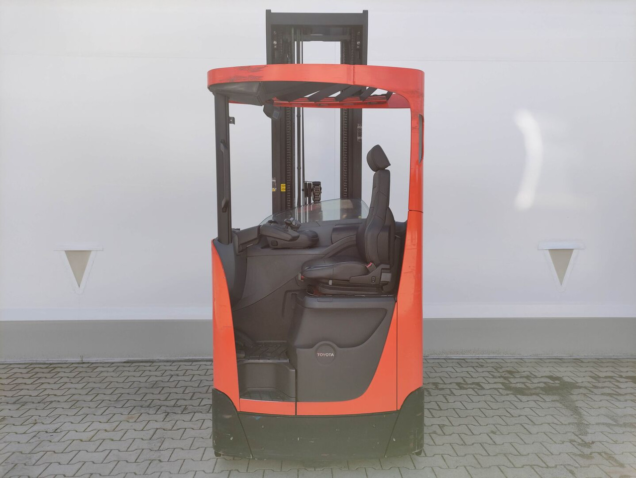 Toyota RRE160HH - Рiч-трак: фото 4 Toyota RRE160HH - Рiч-трак: фото 4