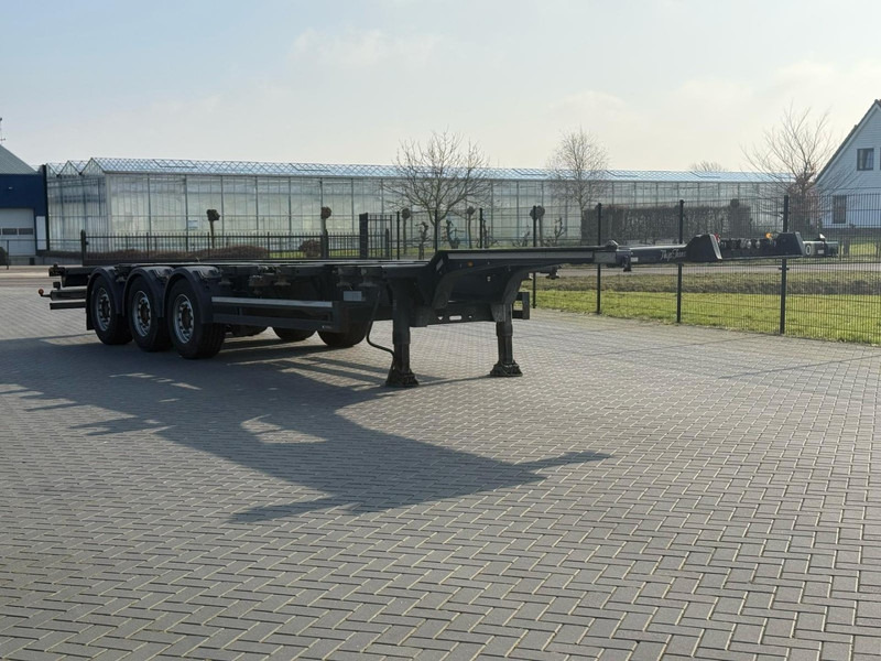 Kögel PORT 40 SIMPLEX 20 CONTAINER CHASSIS, NL TRAILER, 2020 - Контейнеровоз/ Змінний кузов напівпричіп: фото 1 Kögel PORT 40 SIMPLEX 20 CONTAINER CHASSIS, NL TRAILER, 2020 - Контейнеровоз/ Змінний кузов напівпричіп: фото 1