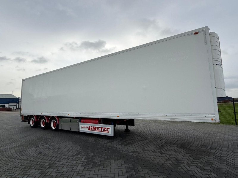 Limetec PPU342 MEGA, ZIJDEUREN, WEINIG UREN, STUURAS, TOPSTAAT. - Рефрижератор напівпричіп: фото 5 Limetec PPU342 MEGA, ZIJDEUREN, WEINIG UREN, STUURAS, TOPSTAAT. - Рефрижератор напівпричіп: фото 5