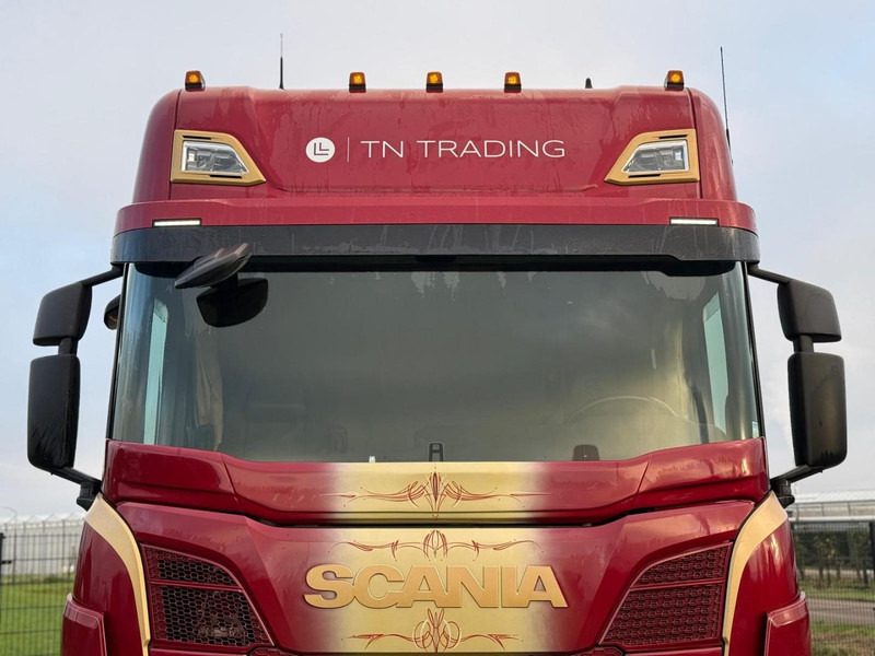 Scania R410 VOLLUCHT, 2 TANKS, LEER, ALCOA, SMART 2 TACHO, LEDER. - Тягач: фото 5 Scania R410 VOLLUCHT, 2 TANKS, LEER, ALCOA, SMART 2 TACHO, LEDER. - Тягач: фото 5