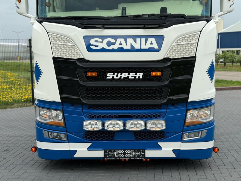 Scania R450 SHOW TRUCK, INTERIOR, STEERING, RETARDER, 570.000 KM. - Тягач: фото 5 Scania R450 SHOW TRUCK, INTERIOR, STEERING, RETARDER, 570.000 KM. - Тягач: фото 5