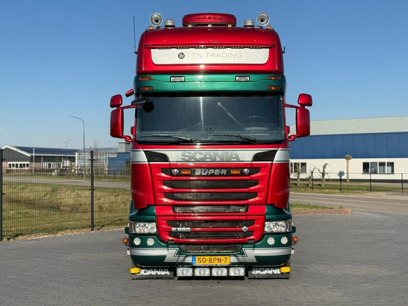 Scania R560 SHOW TRUCK, INTERIOR, FULL AIR, LIKE NEW. - Тягач: фото 2 Scania R560 SHOW TRUCK, INTERIOR, FULL AIR, LIKE NEW. - Тягач: фото 2