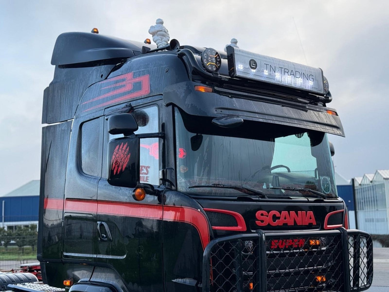 Scania R580 V8 SHOWTRUCK, VOLLUCHT, LEER, RETARDER, BULLBAR, 3.15WB. - Тягач: фото 2 Scania R580 V8 SHOWTRUCK, VOLLUCHT, LEER, RETARDER, BULLBAR, 3.15WB. - Тягач: фото 2