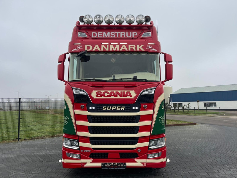 Scania S 650 SHOW TRUCK, FULL AIR, MOTOR BRAKE, PTO/HYDRAULIC. - Тягач: фото 3 Scania S 650 SHOW TRUCK, FULL AIR, MOTOR BRAKE, PTO/HYDRAULIC. - Тягач: фото 3
