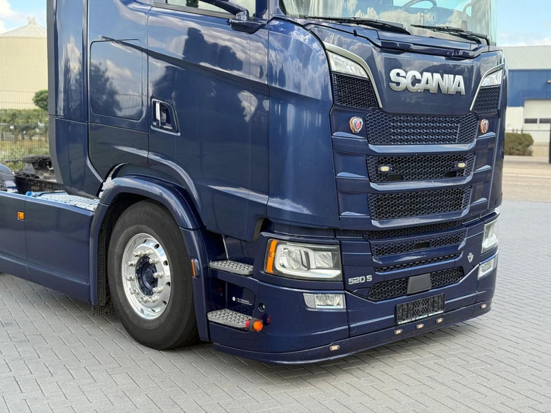 Scania S520 VOLLUCHT, ALCOA, 6 LUCHT BALGEN, LEER. - Тягач: фото 2 Scania S520 VOLLUCHT, ALCOA, 6 LUCHT BALGEN, LEER. - Тягач: фото 2