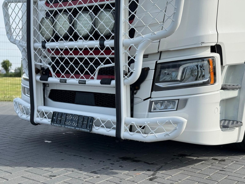 Scania S580 V8 NGS VOLLUCHT, PTO, LEER, RETARDER, TV, 3.15WB, BULLBAR. - Тягач: фото 5 Scania S580 V8 NGS VOLLUCHT, PTO, LEER, RETARDER, TV, 3.15WB, BULLBAR. - Тягач: фото 5