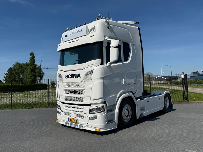 Scania S650 LOW MILEAGE, FULL AIR, LEATHER, ALCOA, RETARDER, TOP. - Тягач: фото 2 Scania S650 LOW MILEAGE, FULL AIR, LEATHER, ALCOA, RETARDER, TOP. - Тягач: фото 2