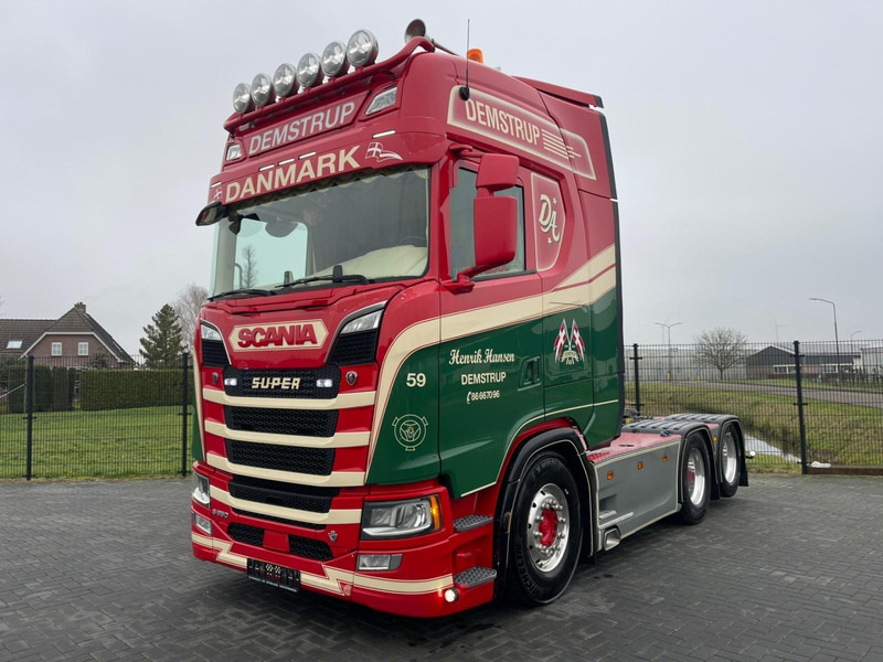 Scania S650 V8 NGS SHOW TRUCK, FULL AIR, RETARDER, PTO/HYDRAULIC! - Тягач: фото 2 Scania S650 V8 NGS SHOW TRUCK, FULL AIR, RETARDER, PTO/HYDRAULIC! - Тягач: фото 2