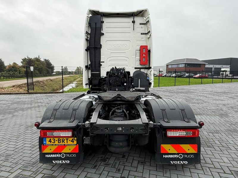 Тягач Volvo FH 13.460XL Turbocompound, leer, vollucht, 2 tanks, dubbel glas, vol spoiler.: фото 12 Тягач Volvo FH 13.460XL Turbocompound, leer, vollucht, 2 tanks, dubbel glas, vol spoiler.: фото 12