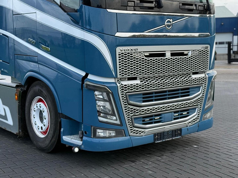Volvo FH16.650 VOLLUCHT, HYDRAULIEK, SHOW INTERIEUR, DYNAMIC STEERING. - Тягач: фото 2 Volvo FH16.650 VOLLUCHT, HYDRAULIEK, SHOW INTERIEUR, DYNAMIC STEERING. - Тягач: фото 2