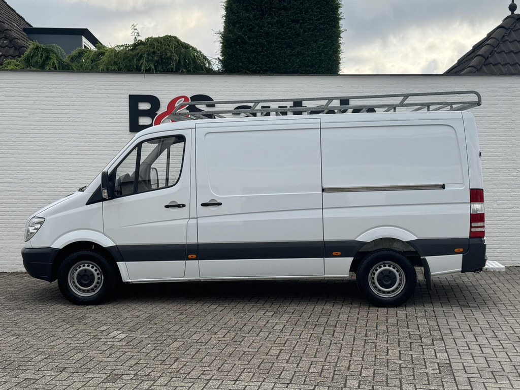 Mercedes-Benz Sprinter-213 2.2 CDI 366 DC 2x Schuifdeur Airco Imperiaal Treeplank Trekhaak 3 Zitplaatsen - Суцільнометалевий фургон: фото 5 Mercedes-Benz Sprinter-213 2.2 CDI 366 DC 2x Schuifdeur Airco Imperiaal Treeplank Trekhaak 3 Zitplaatsen - Суцільнометалевий фургон: фото 5