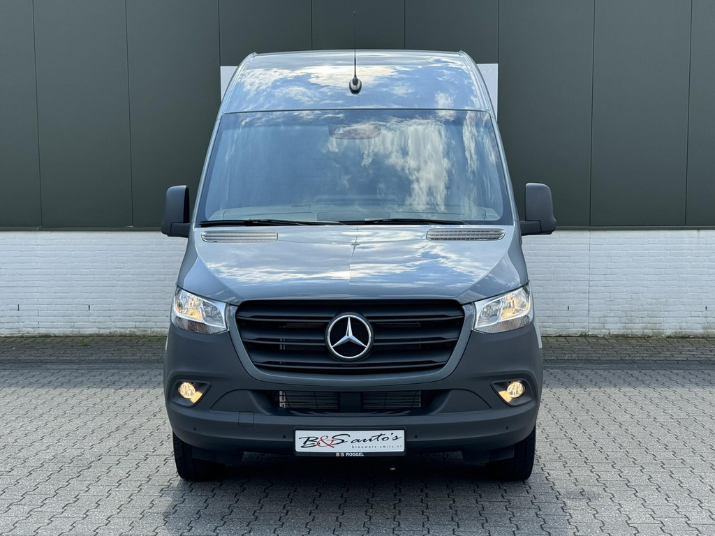 Mercedes-Benz Sprinter-317 L2 Trekhaak 3500kg Camera Navigatie Cruise Clima Pdc Keyless Leder+verwarming - Суцільнометалевий фургон: фото 4 Mercedes-Benz Sprinter-317 L2 Trekhaak 3500kg Camera Navigatie Cruise Clima Pdc Keyless Leder+verwarming - Суцільнометалевий фургон: фото 4