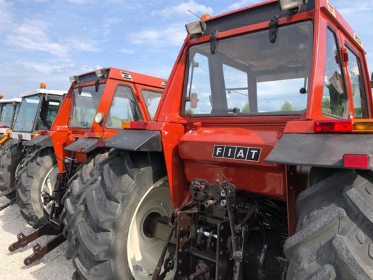 Fiat 880 DT tracteur - Трактор: фото 4 Fiat 880 DT tracteur - Трактор: фото 4