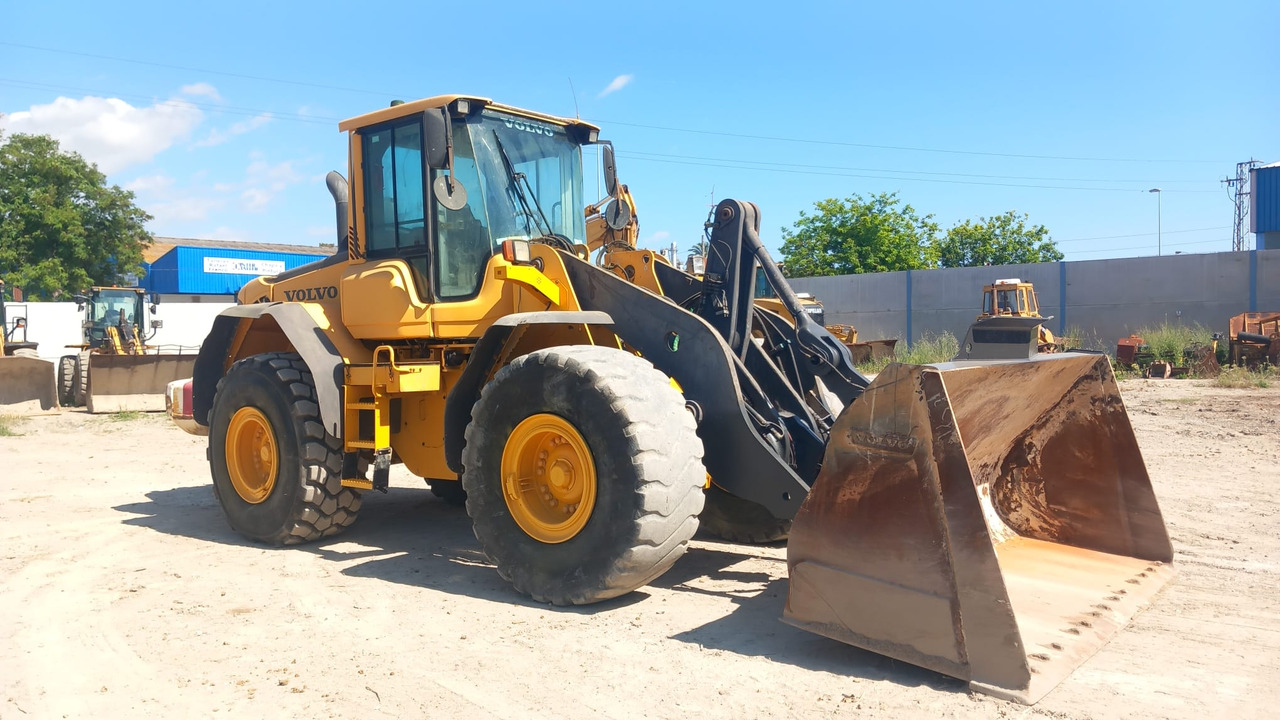 Volvo L110F - Колісний навантажувач: фото 2 Volvo L110F - Колісний навантажувач: фото 2