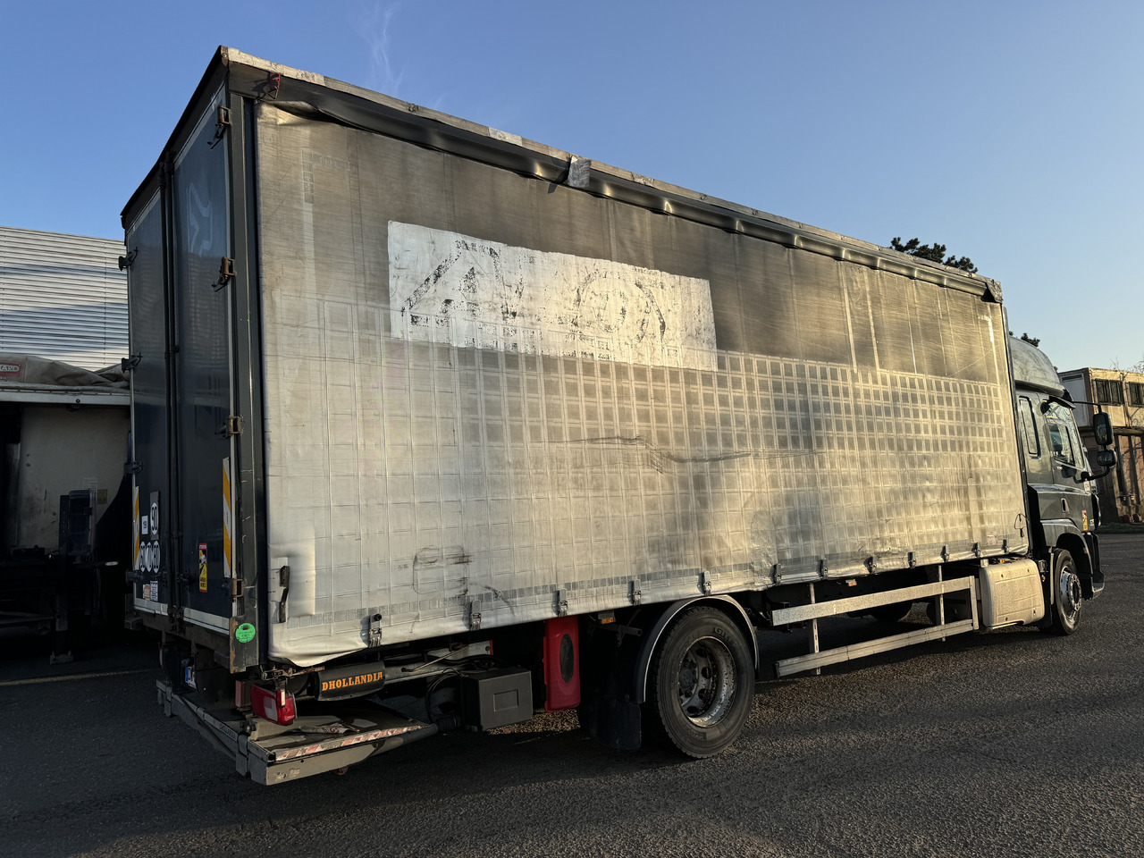 DAF Cf 330 - Тентована вантажівка: фото 3 DAF Cf 330 - Тентована вантажівка: фото 3