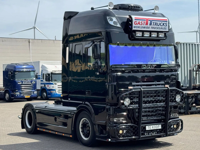 DAF XF 105.460 Super Space Cab Showtruck *TOP* - Тягач: фото 2 DAF XF 105.460 Super Space Cab Showtruck *TOP* - Тягач: фото 2