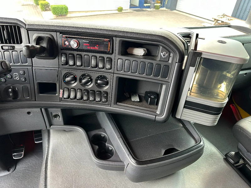 Тягач Scania R500 V8 Topline Retarder 2 Tank Euro 5: фото 19