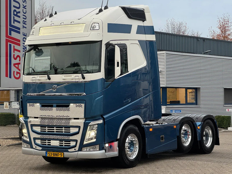 Volvo FH 500 6x2/4 Globetrotter XL EURO 6 - Тягач: фото 1 Volvo FH 500 6x2/4 Globetrotter XL EURO 6 - Тягач: фото 1