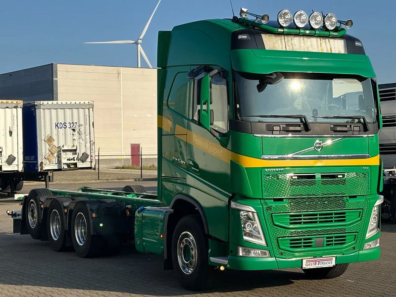 Volvo FH 540 Globe XL 8x4*4 Chassis Retarder *447 Tkm* - Вантажівка шасі: фото 3 Volvo FH 540 Globe XL 8x4*4 Chassis Retarder *447 Tkm* - Вантажівка шасі: фото 3