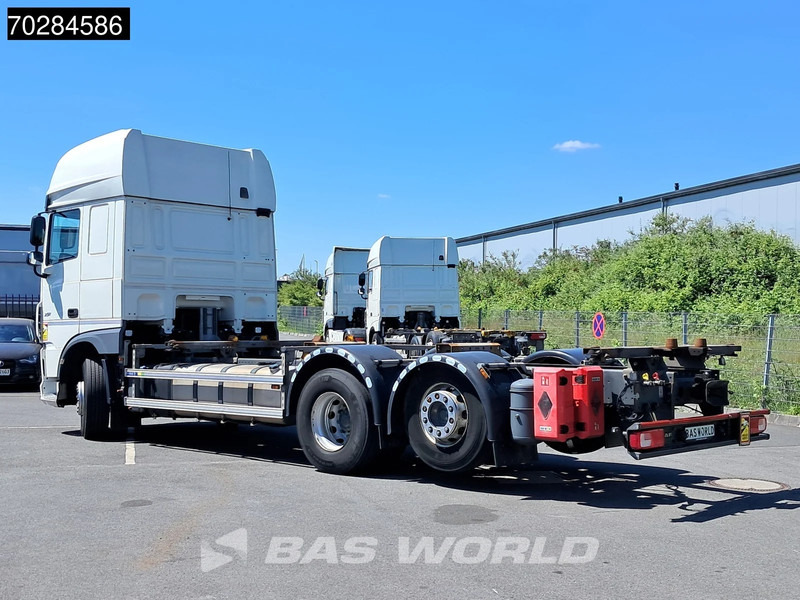 DAF XF 480 6X2 SSC Retarder 2x Tanks Lif+Lenkachse Standklima LED ACC - Контейнеровоз/ Змінний кузов вантажівка: фото 2 DAF XF 480 6X2 SSC Retarder 2x Tanks Lif+Lenkachse Standklima LED ACC - Контейнеровоз/ Змінний кузов вантажівка: фото 2