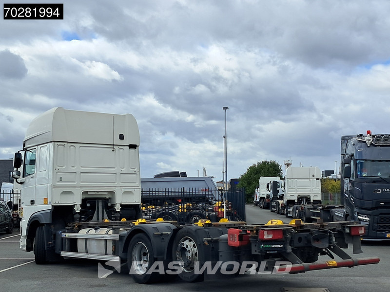 DAF XF 480 6X2 SSC Retarder 2xTanks Lift/Steering ACC Euro 6 - Контейнеровоз/ Змінний кузов вантажівка: фото 2 DAF XF 480 6X2 SSC Retarder 2xTanks Lift/Steering ACC Euro 6 - Контейнеровоз/ Змінний кузов вантажівка: фото 2