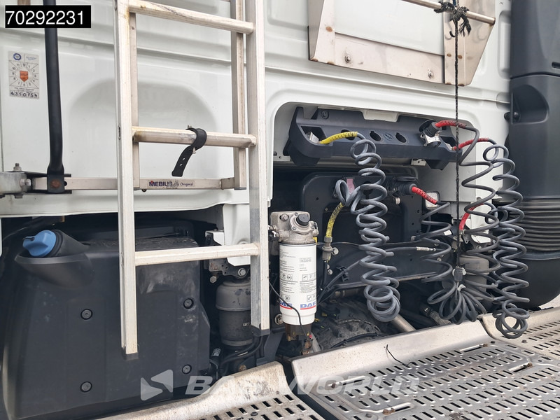 DAF XF 530 4X2 Mega SSC Retarder ACC Euro 6 - Тягач: фото 5 DAF XF 530 4X2 Mega SSC Retarder ACC Euro 6 - Тягач: фото 5