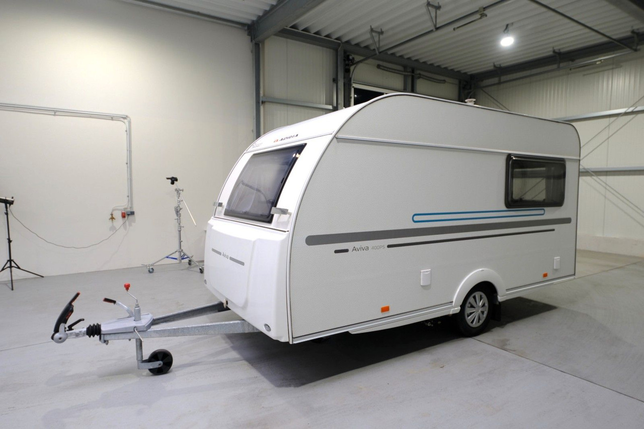 Adria Aviva 400 PS/Festbett/Seitensitzgruppe/Mover - Причіп дача: фото 2 Adria Aviva 400 PS/Festbett/Seitensitzgruppe/Mover - Причіп дача: фото 2