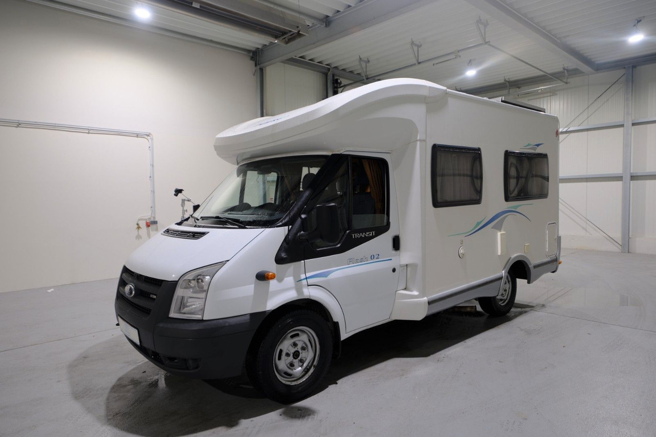 Chausson Flash 02/Festbett/Klima/Markise/Solar/TÜV 11-26 - Напівінтегрований автобудинок: фото 2 Chausson Flash 02/Festbett/Klima/Markise/Solar/TÜV 11-26 - Напівінтегрований автобудинок: фото 2