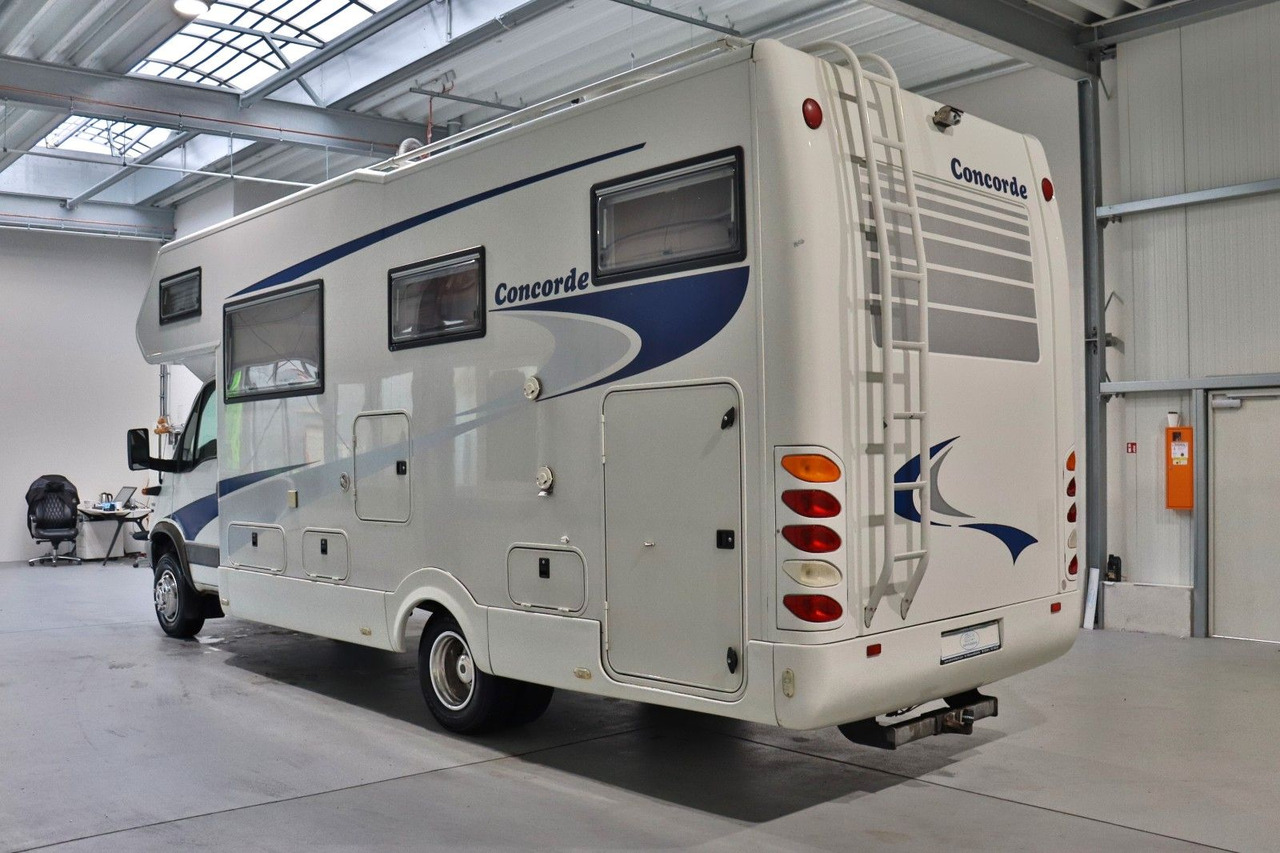 Concorde A 770 G/Festbett/Garage/Klima/Solar/Markise - Альковний автобудинок: фото 3 Concorde A 770 G/Festbett/Garage/Klima/Solar/Markise - Альковний автобудинок: фото 3