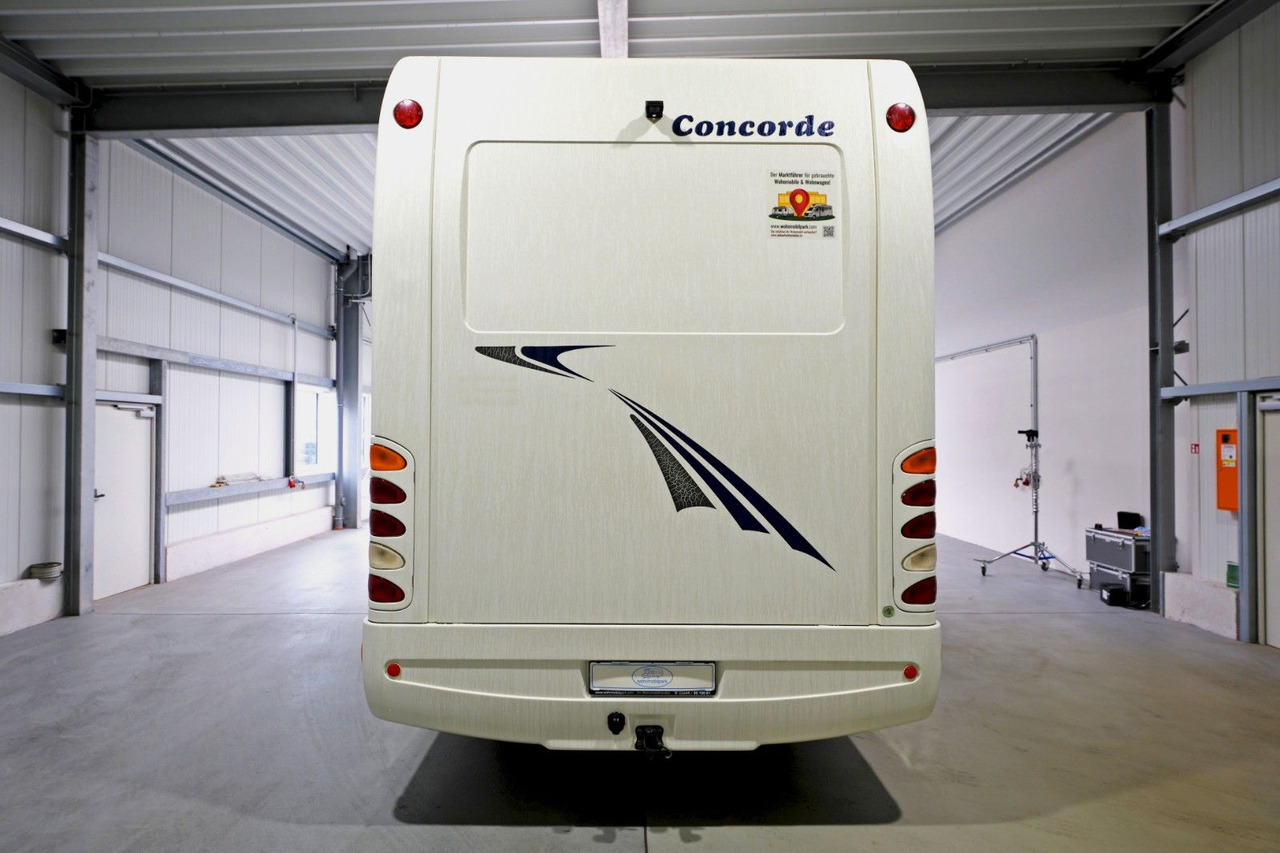 Concorde Liner 830 H/M.A.N/Festbett/Garage/PREISKNKALLER - Інтегрований автобудинок: фото 4 Concorde Liner 830 H/M.A.N/Festbett/Garage/PREISKNKALLER - Інтегрований автобудинок: фото 4
