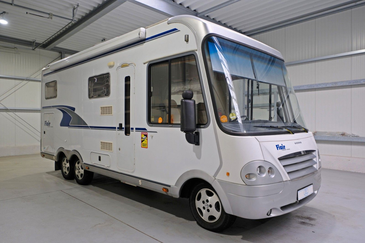 Niesmann + Bischoff Flair I 6700 TA/Festbett+Hubbett/Klima/Solar - Інтегрований автобудинок: фото 1 Niesmann + Bischoff Flair I 6700 TA/Festbett+Hubbett/Klima/Solar - Інтегрований автобудинок: фото 1